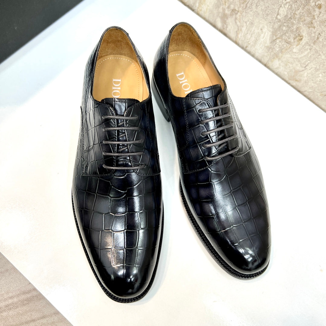 CD CROCODILE MOTIF BASIC OXFORD BLACK CALFSKIN