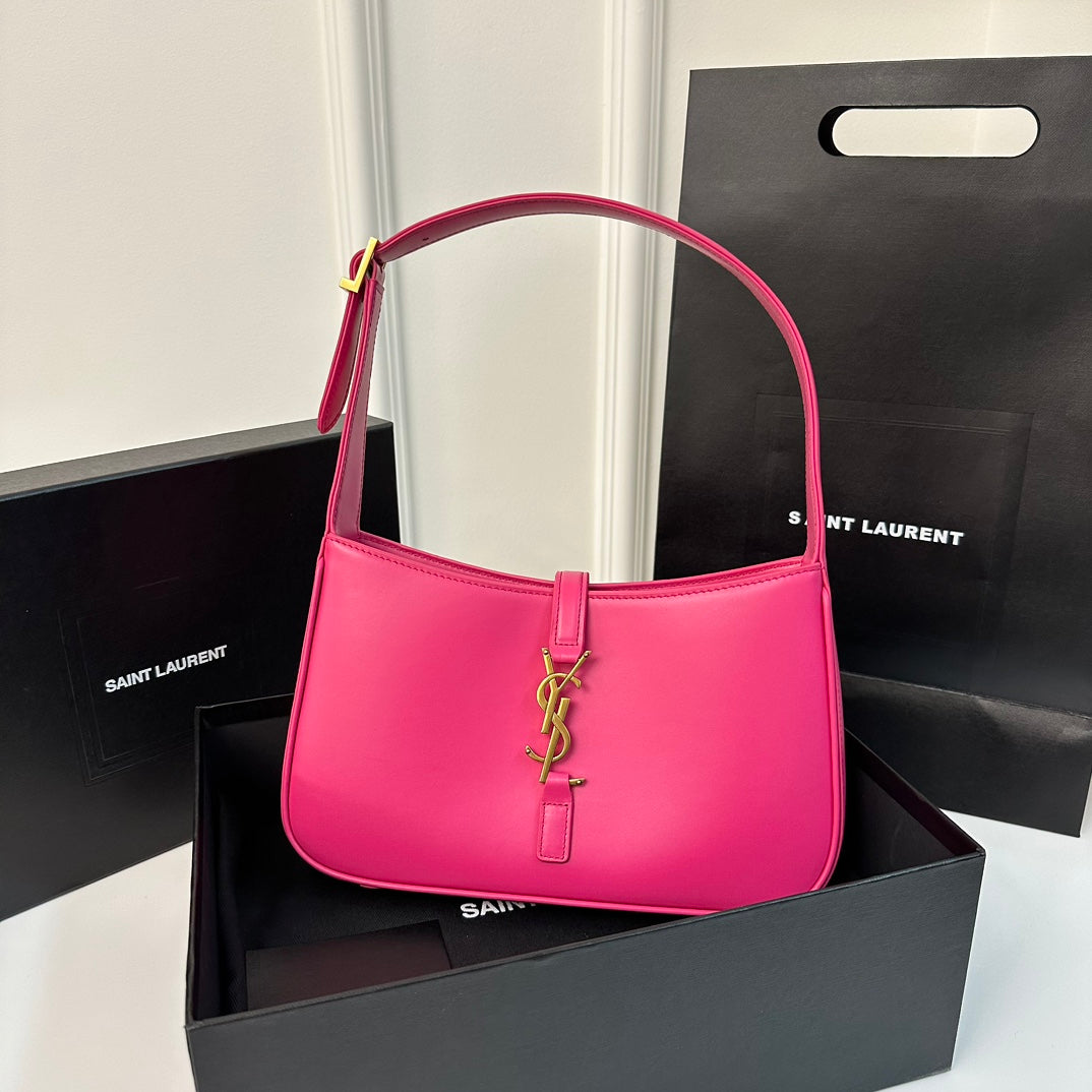 Le 5 a 7 24 Pink Lambskin Ghw
