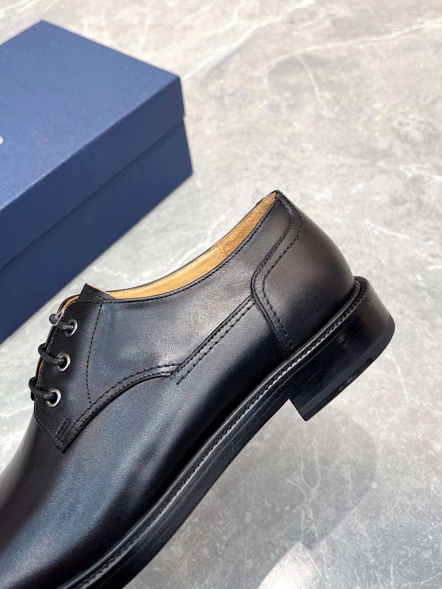 CD HOMME LOAFER BLACK CALFSKIN