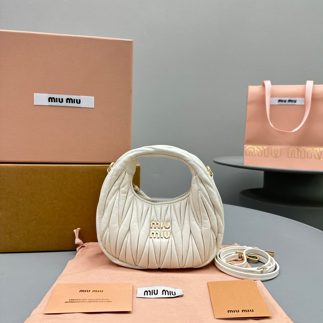 MINI HOBO 17 BAG IN WHITE LAMBSKIN