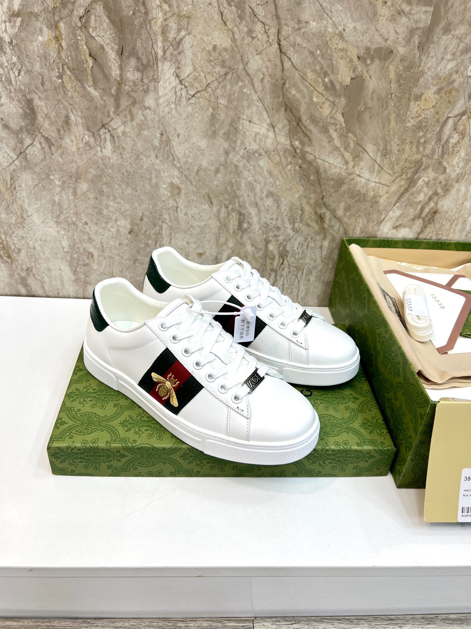 GG Men's ACE Sneaker White Cowhide 525964