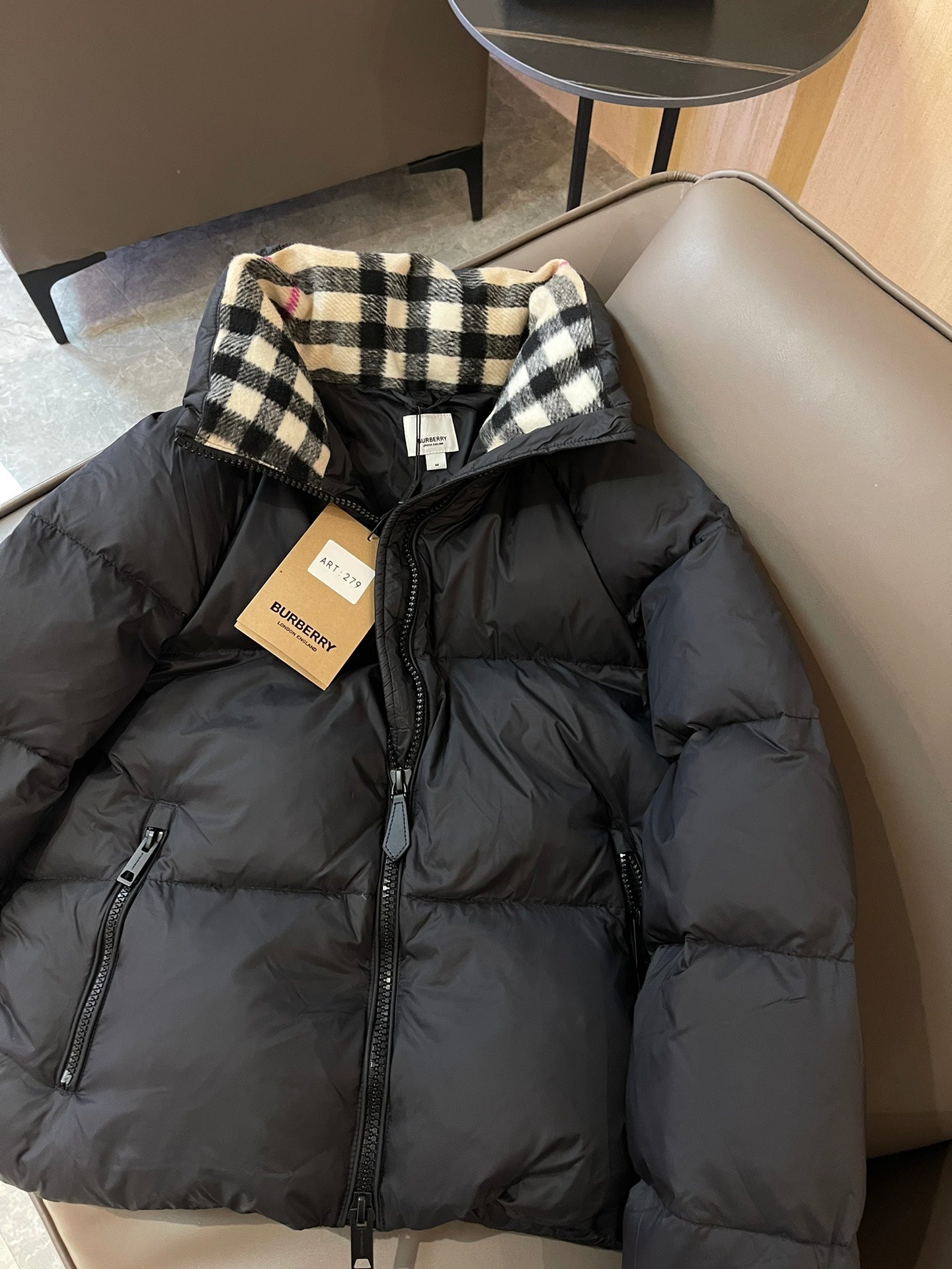 Burberry 25 Short Jacket Black Down Nylon