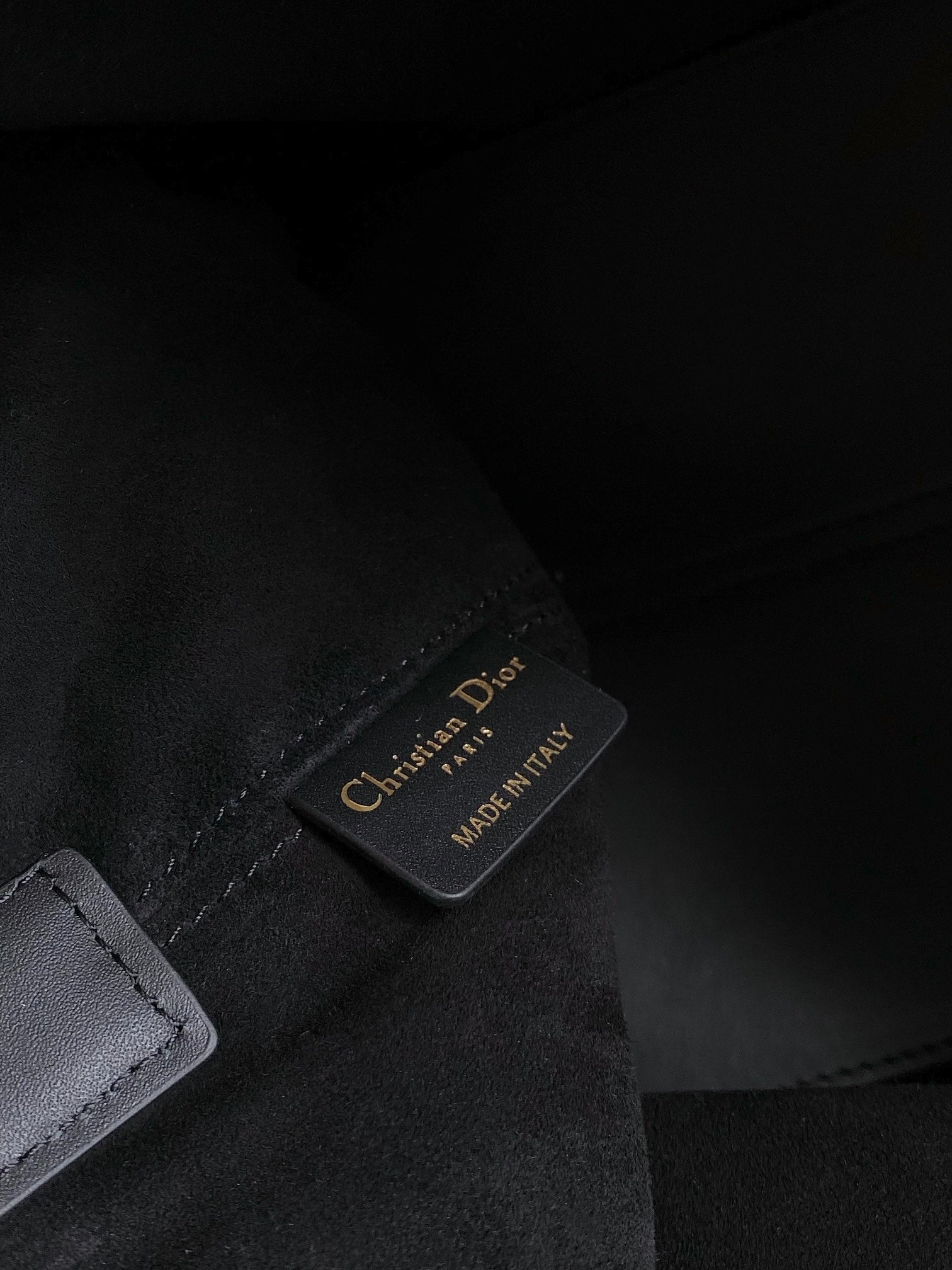 cd medium toujours 28 black calfskin