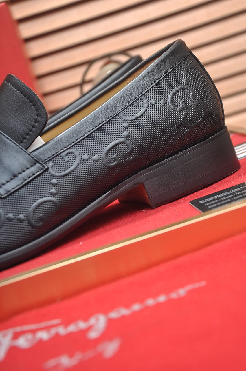 GG Men's Loafer Black Cowhide 770590