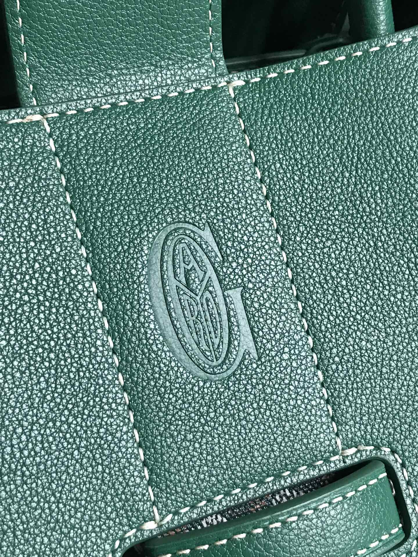 SAIGON SOUPLE BAG 34 IN GREEN GOYARDINE CANVAS AND CALFSKIN
