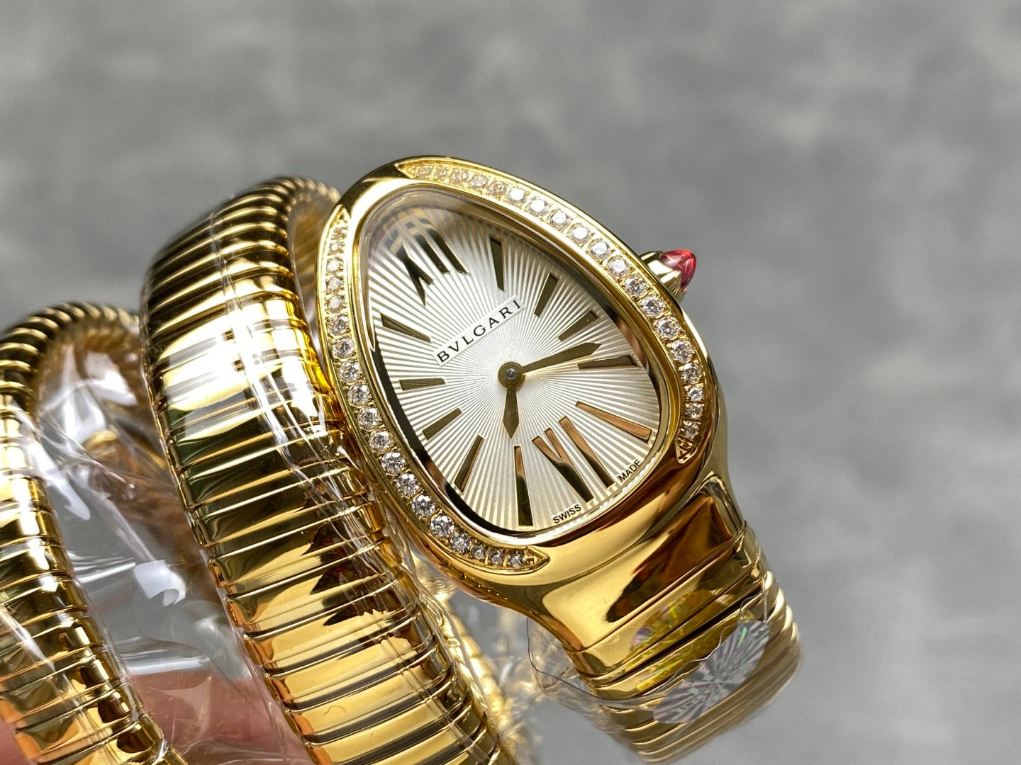Bulgari Serpenti 35mm Tubogas 18k Yellow Gold Diamonds Silver Dial