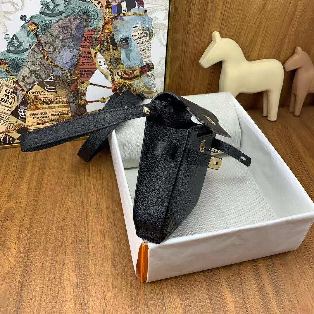 Hermes 2026 Kelly Depeches 25 cm Black Togo Leather Gold Hardware
