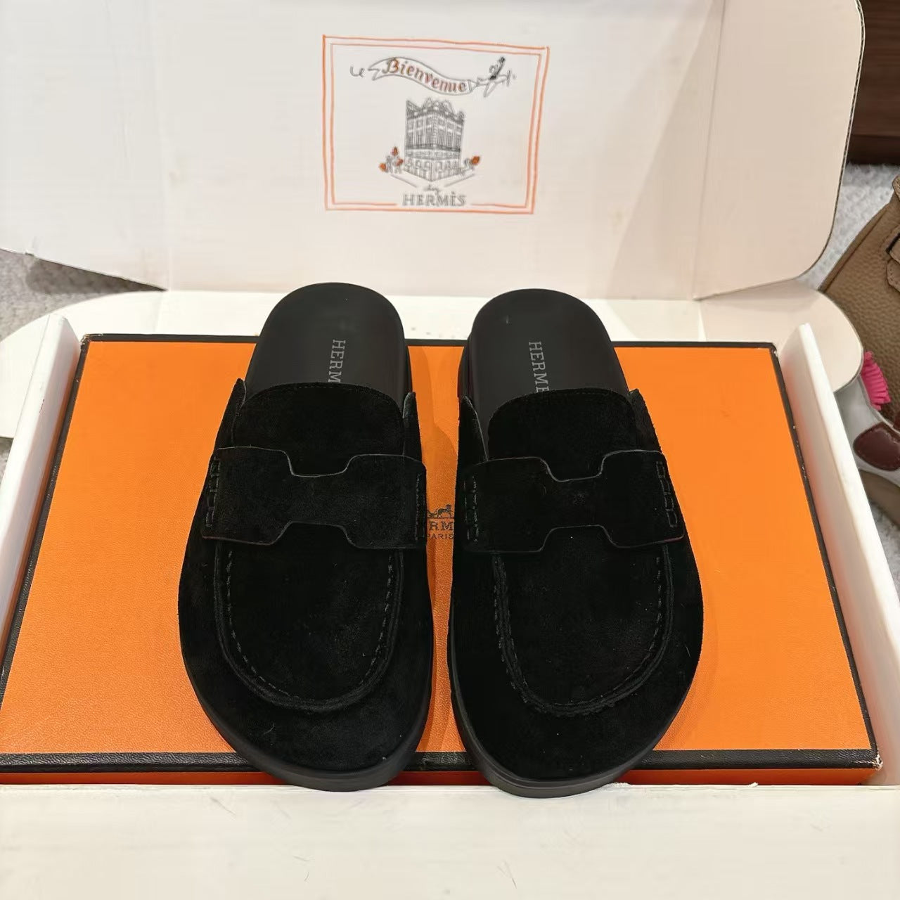 HM GO MULE SUEDE