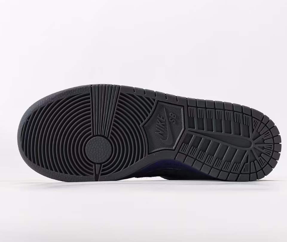 Nike SB Dunk Low x Supreme Purple Black Suede