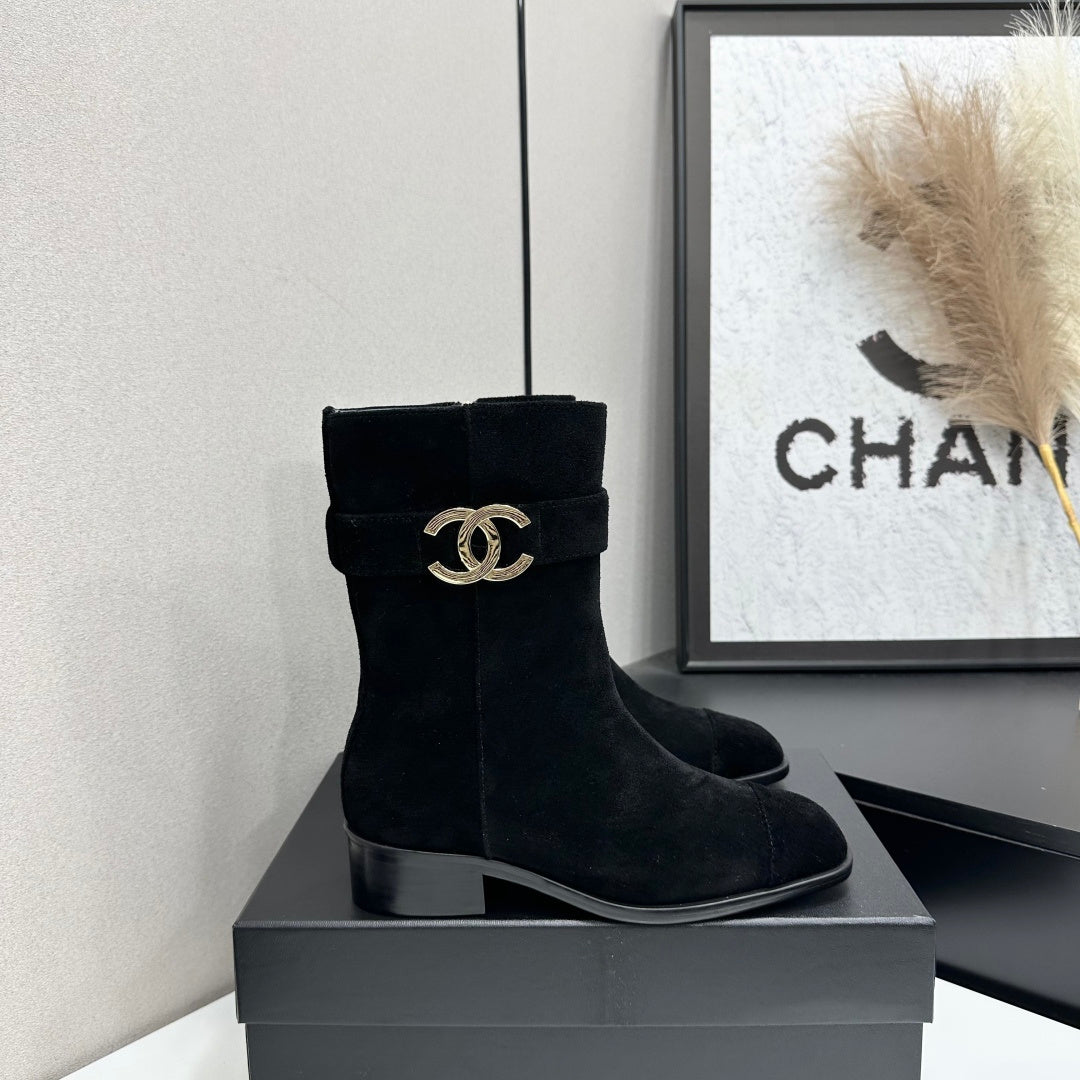 Chanel 2026 Metiers D'art Boots 45mm Suede Cowhide 986193