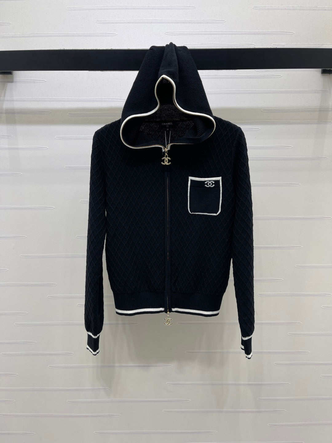 Chanel 2026 Hooded Knit Cardigan Wool 790127