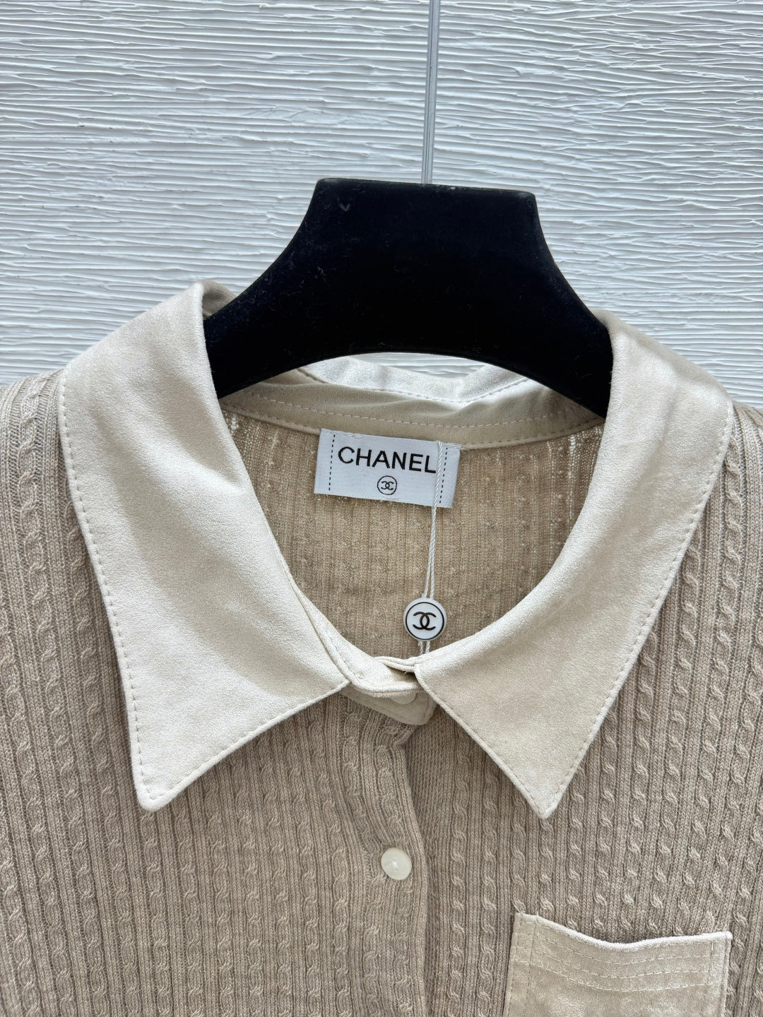 Chanel 2026 Collared Knitted Long-Sleeve Cardigan Wool 244672