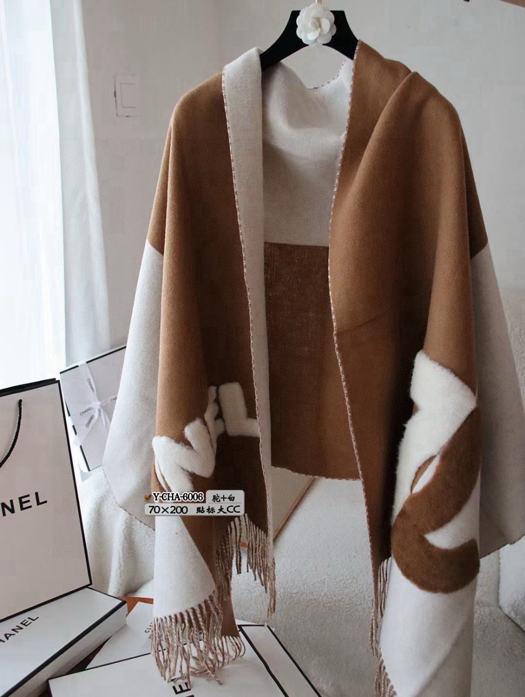 CC 25 Scarf 220cm White Brown Lambswool 968414