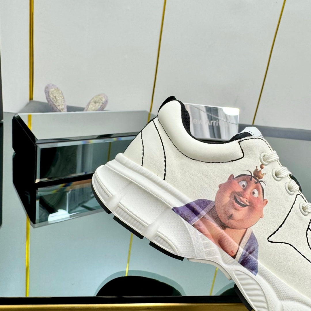 CC Sneaker White with Sticker Cowhide 238628