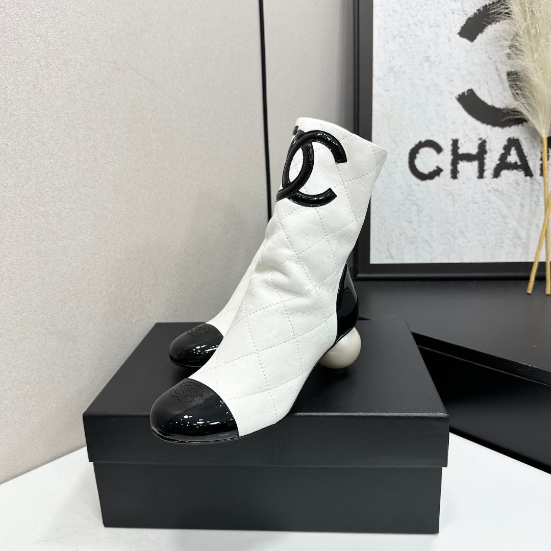 Chanel 2026 Double C Pearl Boots 50mm Cowhide 986142