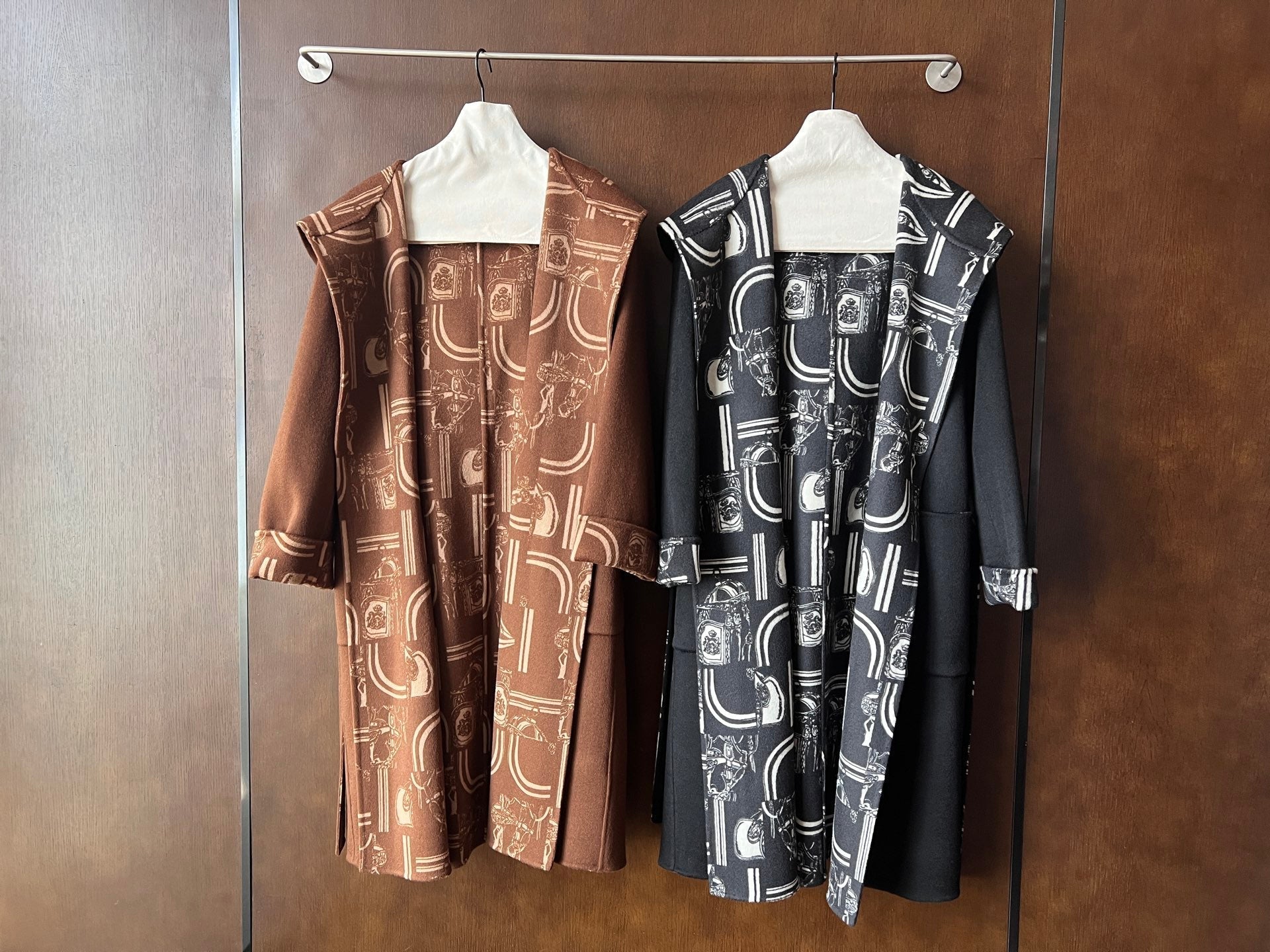 HM 25 Jacket Brown And Black Felt Fabric 300724
