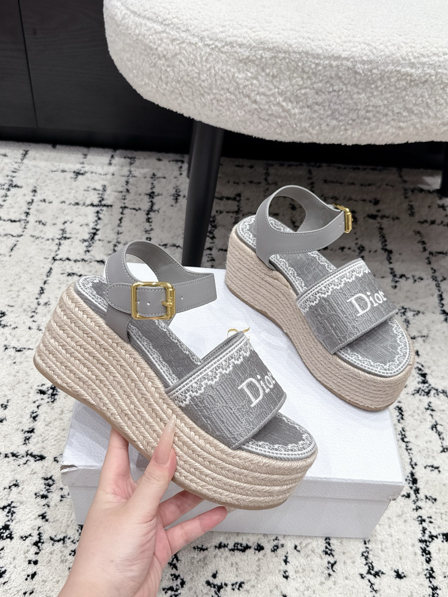 Dior 2026 Wedge Sandals with Lace Trim 85mm Straw Fabric 924822
