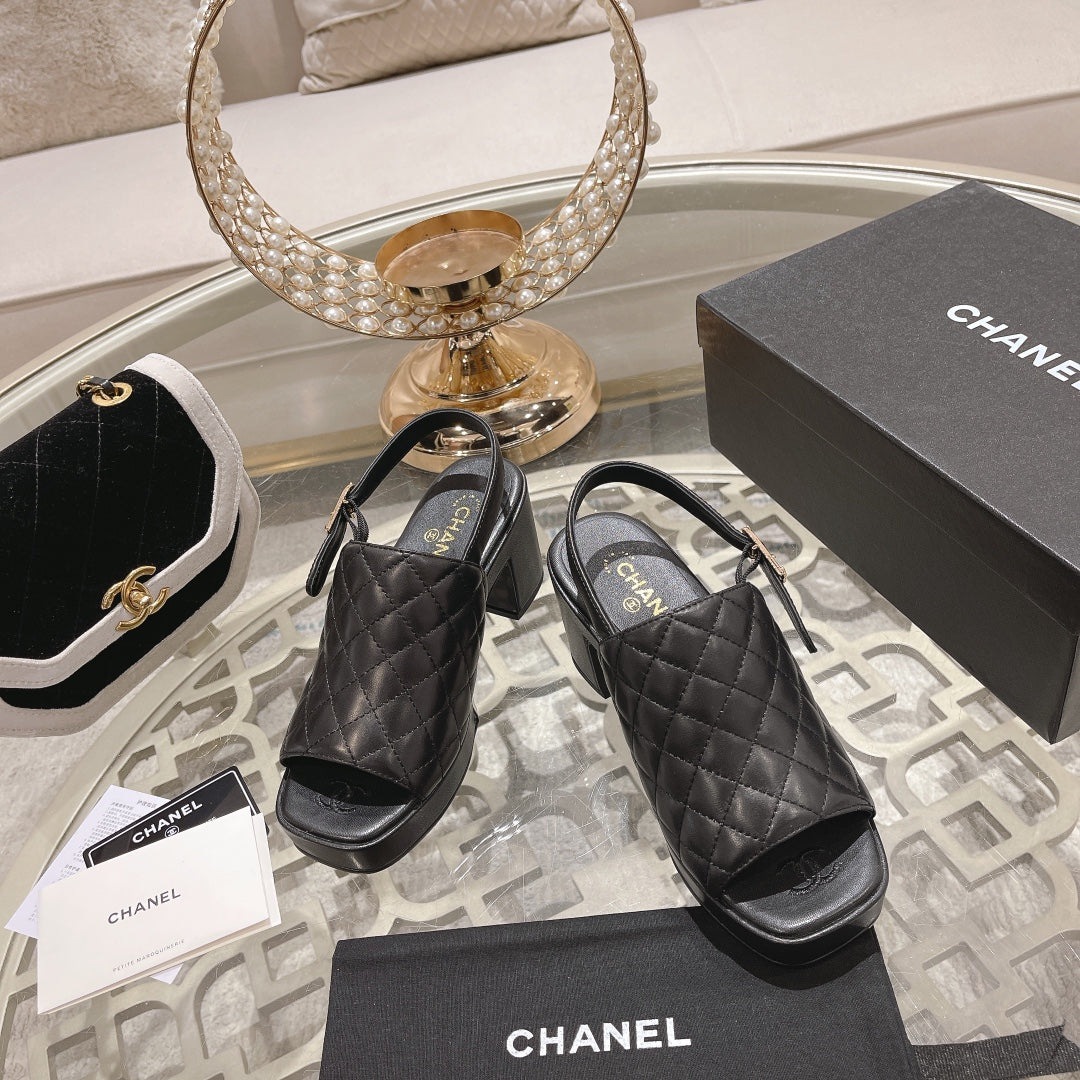 platform sandal 85 black quilted calfskin