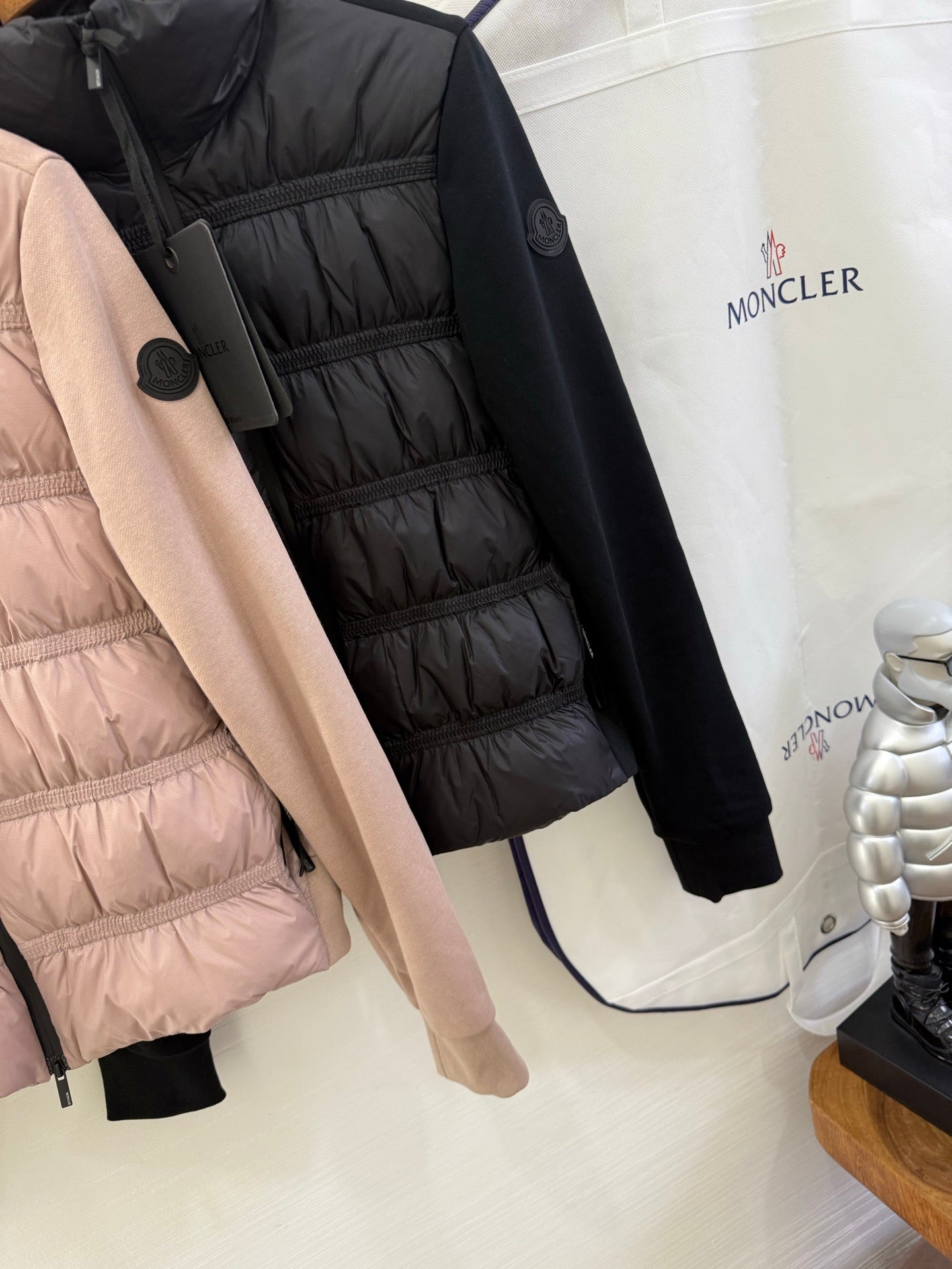 Moncler 25 Cardigan Pleated Polyamide 288478