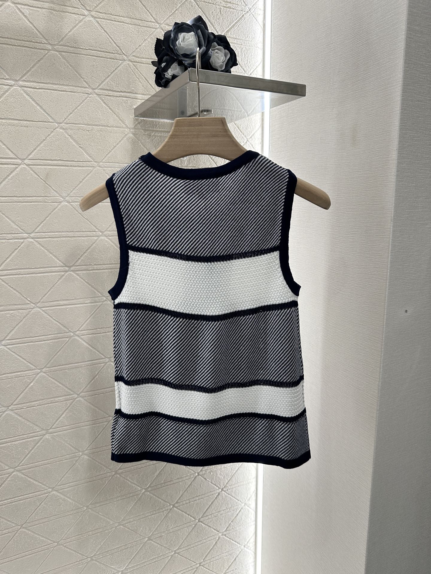 Chanel 25 Tank Top Black White Patchwork Knitted Crewneck