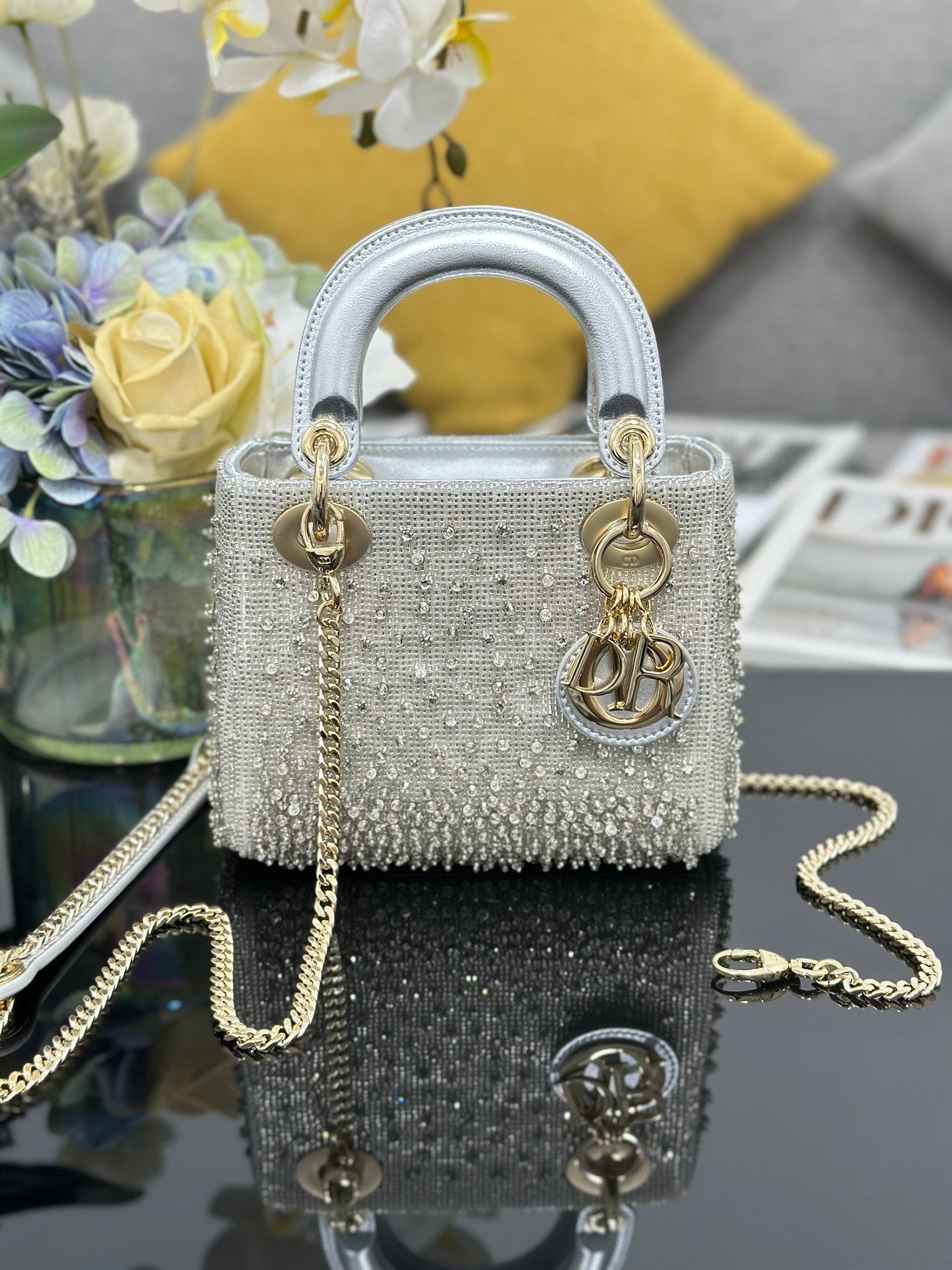 Dior 2026 Embroidered Beaded Bag 17cm Lambskin
