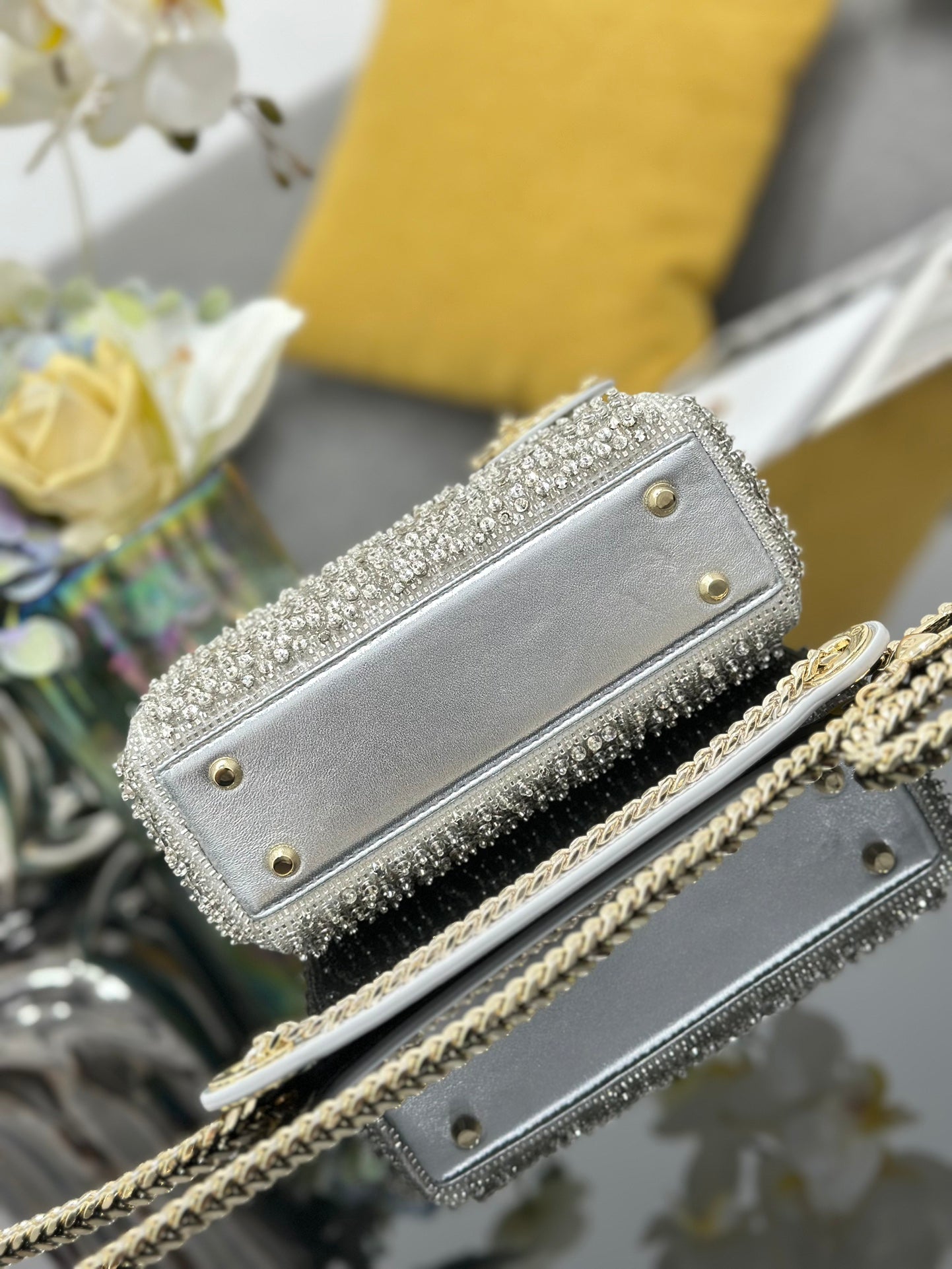 Dior 2026 Embroidered Beaded Bag 17cm Lambskin