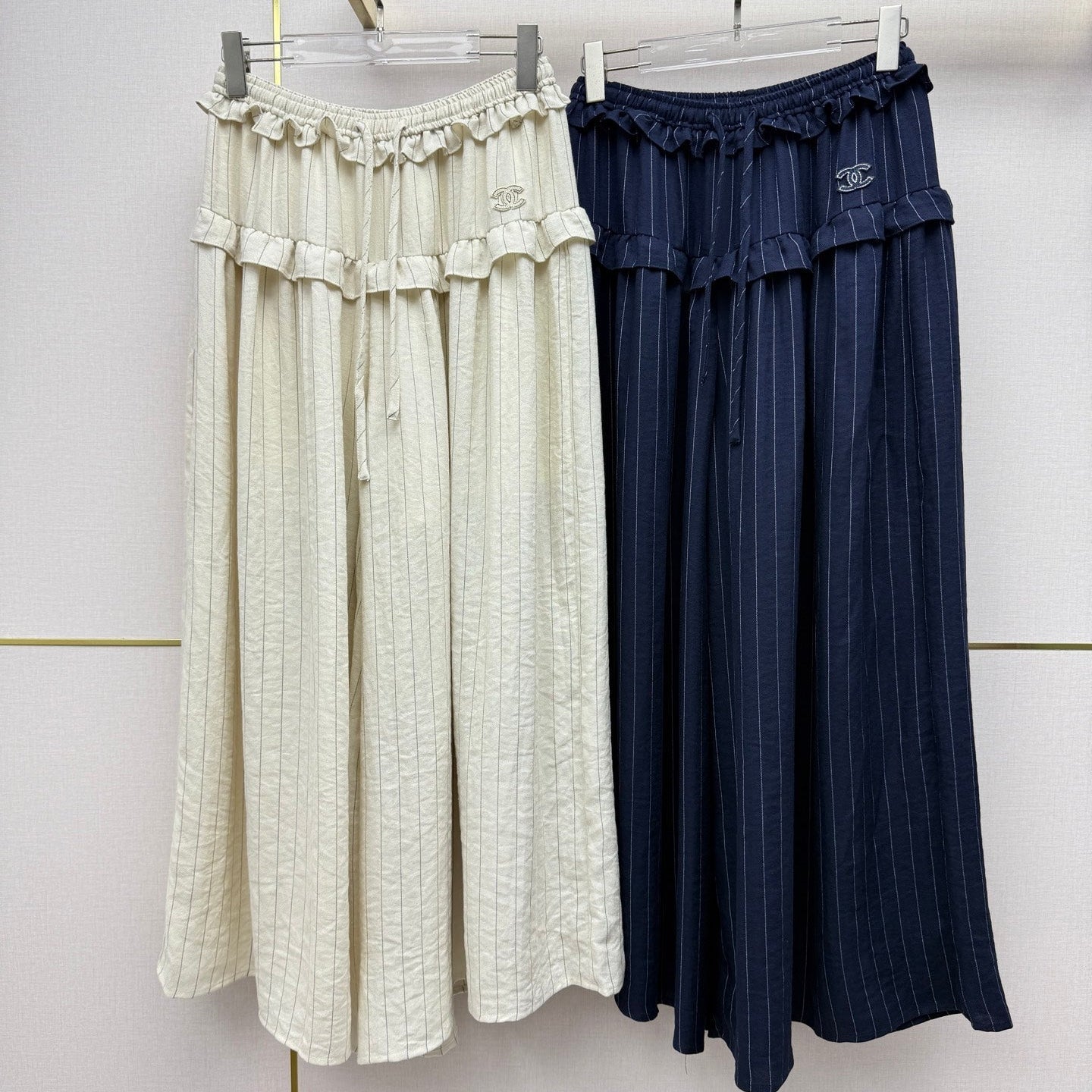 Chanel 2026 Ruffled Striped Wide-Leg Pants Cotton 244740