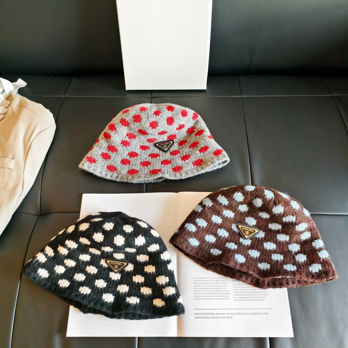 Prada 2026 Polka Dot Knitted Hat 565531