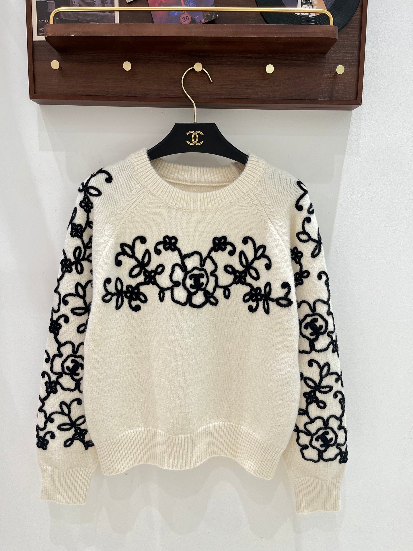 Chanel 2026 Floral Embroidery Sweater Wool 244912