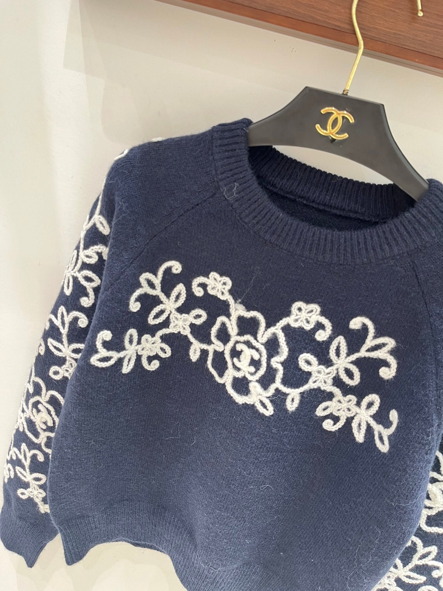 Chanel 2026 Floral Embroidery Sweater Wool 244912