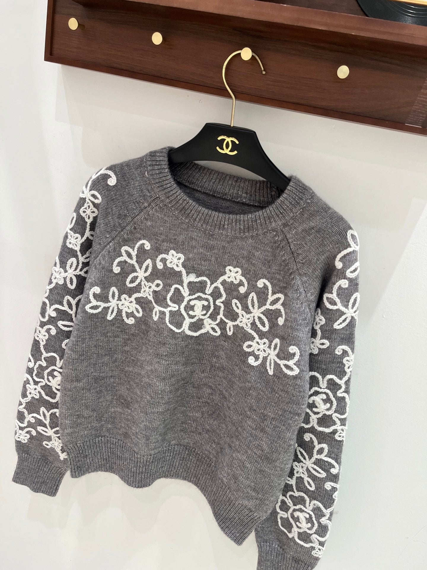 Chanel 2026 Floral Embroidery Sweater Wool 244912
