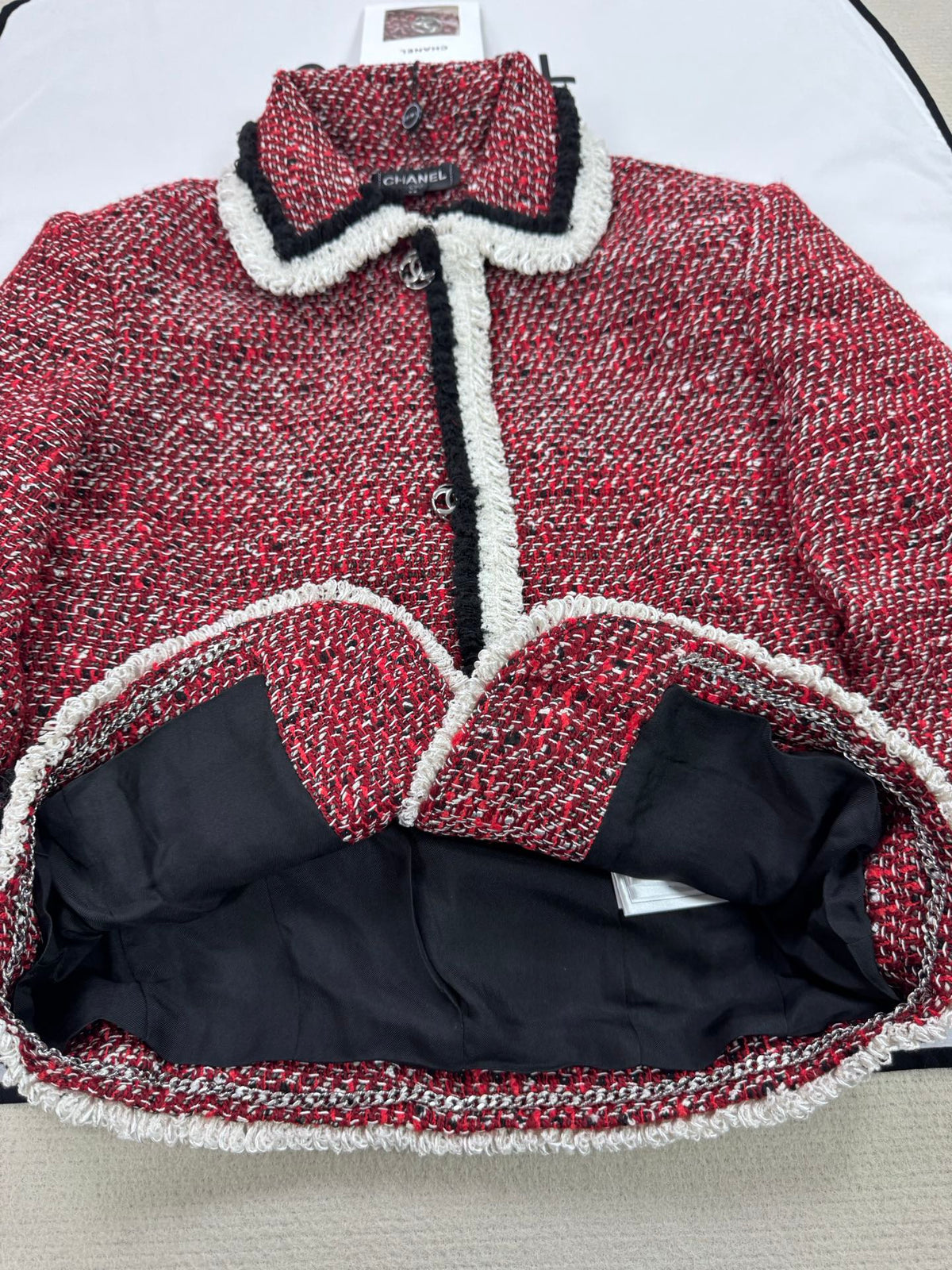 Chanel 2026 Cropped Jacket Red Tweed