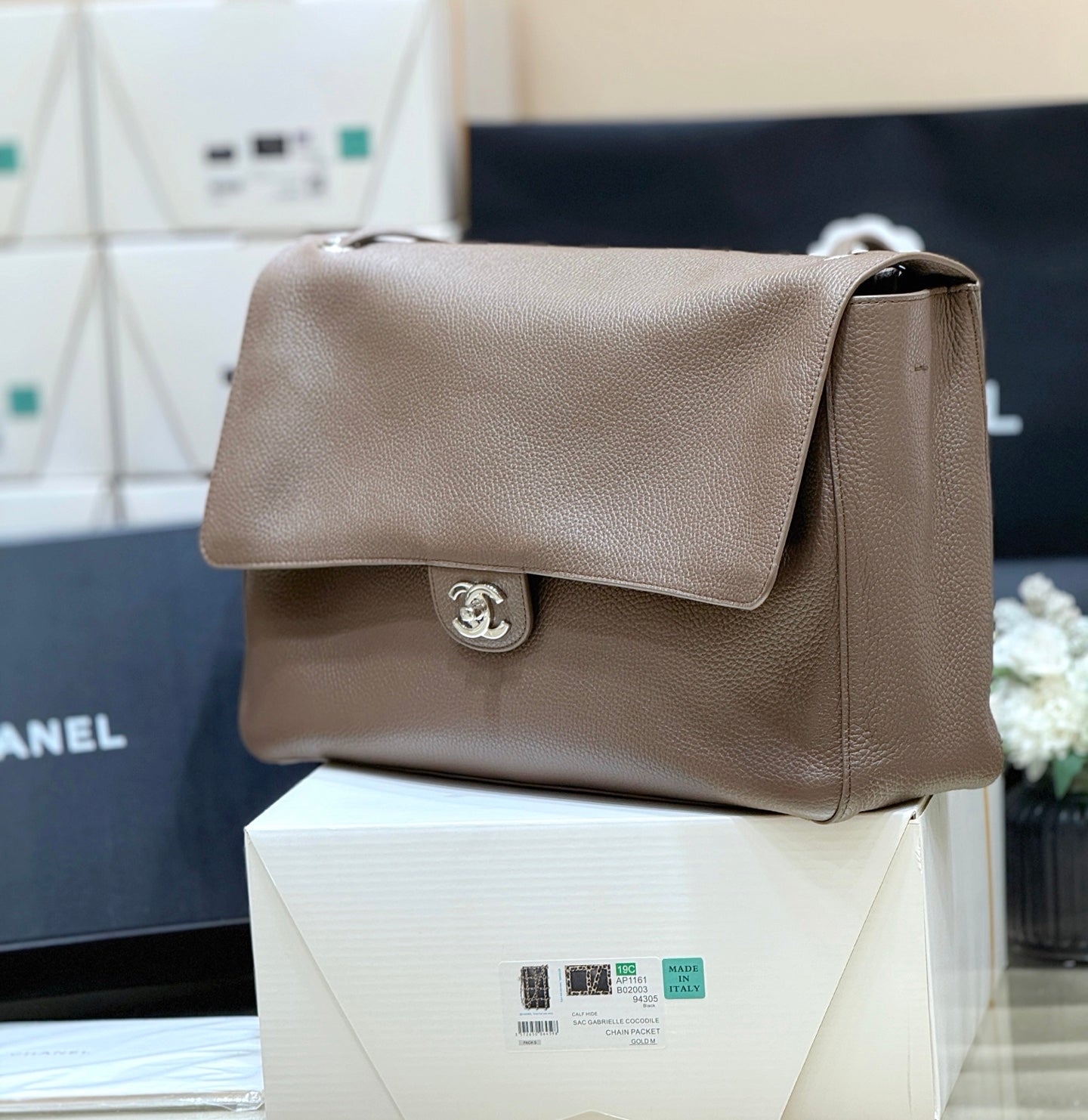 Chanel 2026 Maxi Flap Bag Black Calfskin