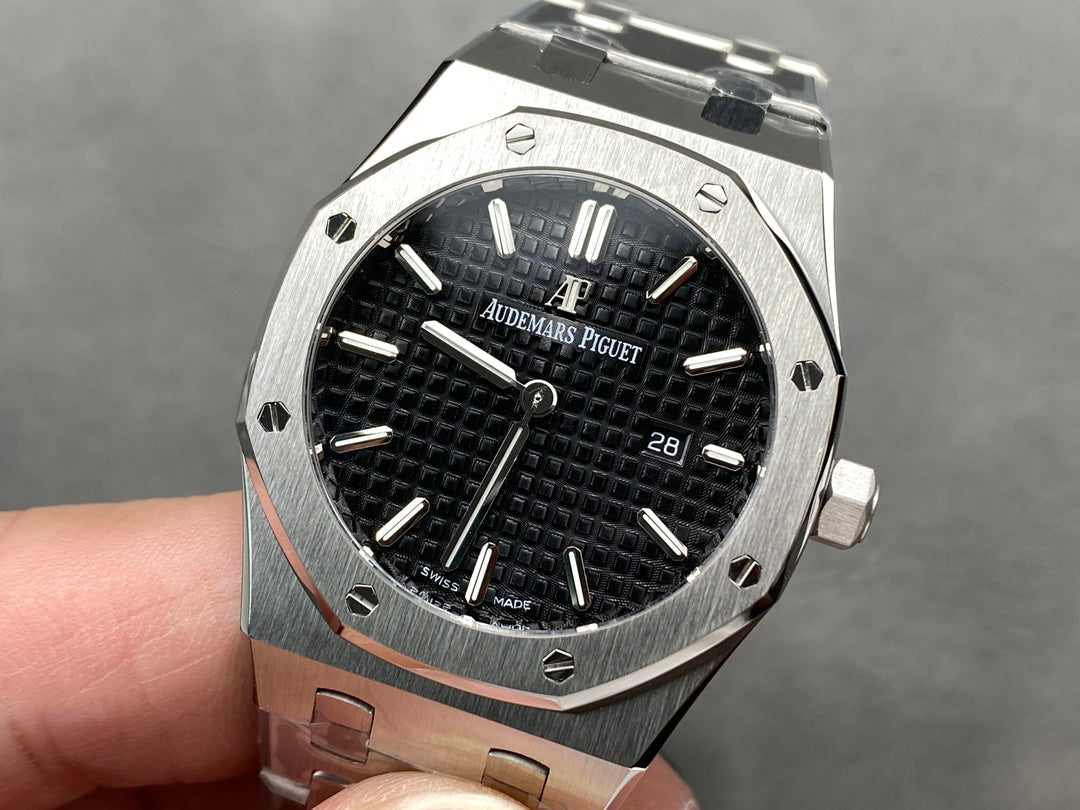 Audemars Piguet Royal Oak Lady 33mm Steel Case Black Dial