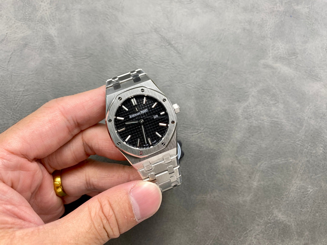 Audemars Piguet Royal Oak Lady 33mm Steel Case Black Dial
