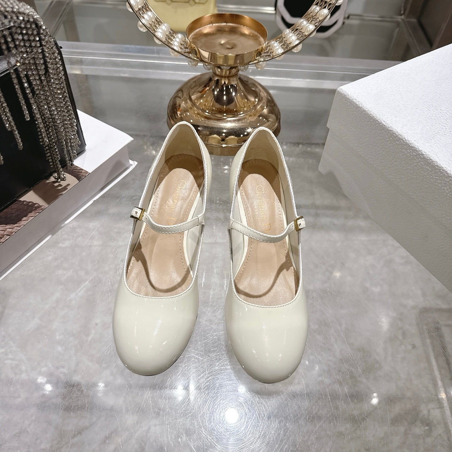 CD 26 Lolita High-Heeled 40 Ivory Patent Leather 592218